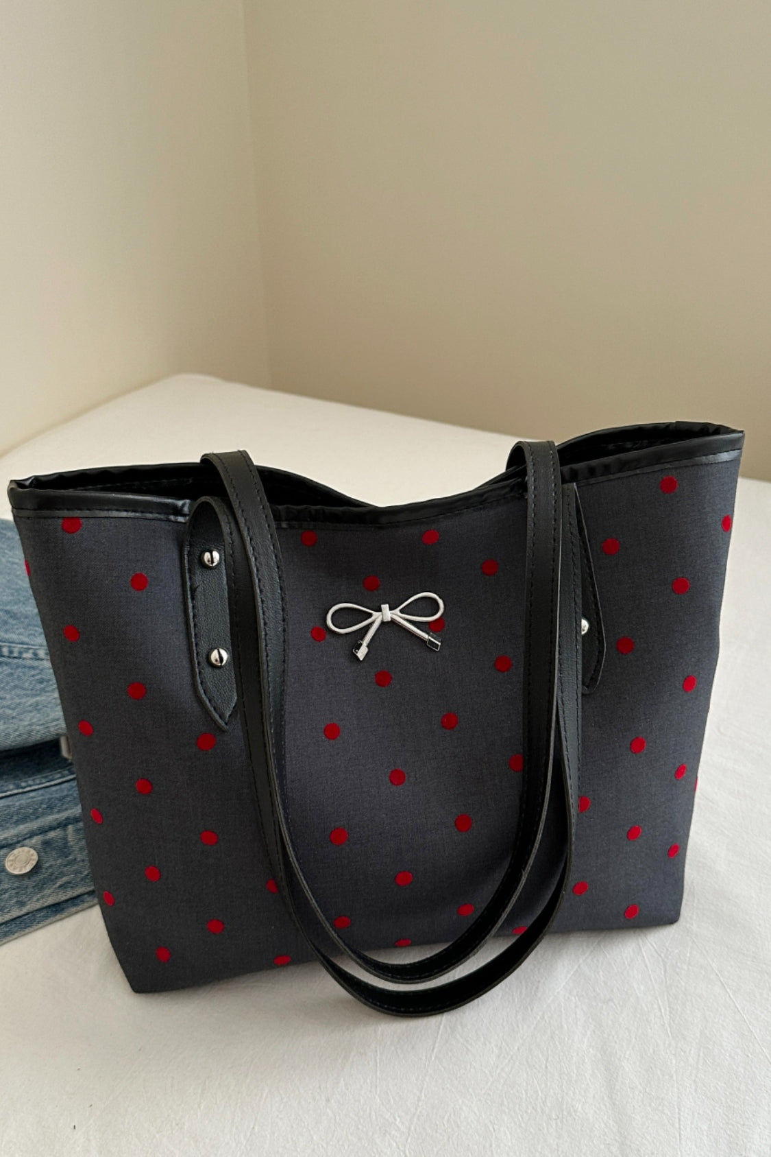 Bow Trim Tote Bag