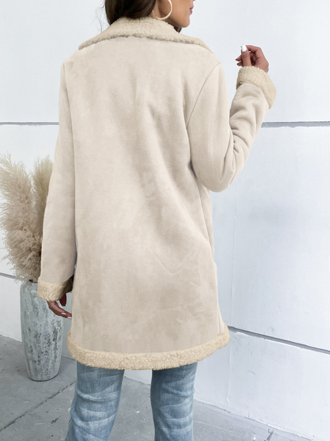 Sherpa Lapel Collar Buttoned Coat