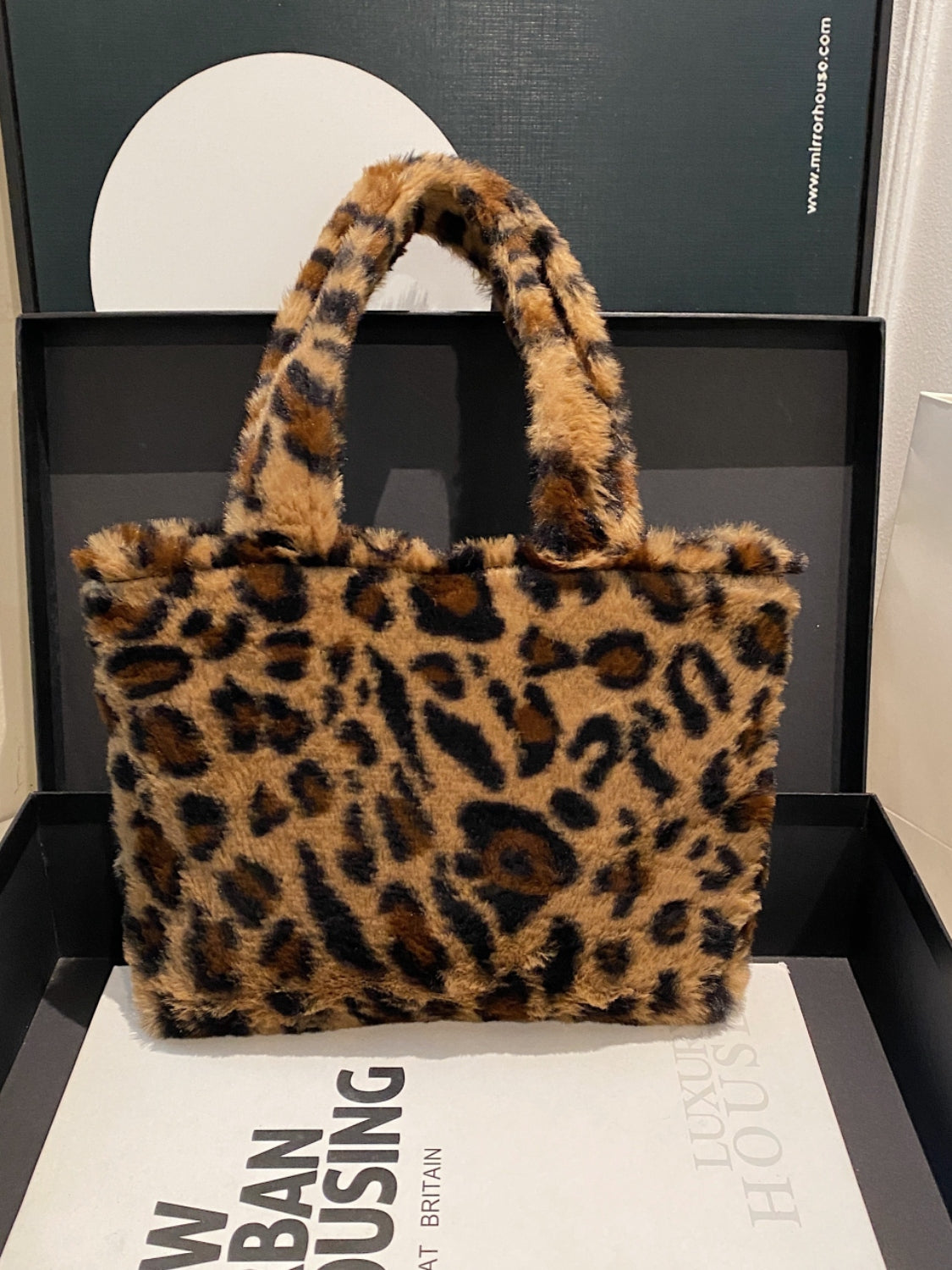 Leopard Fluff Handbag with Zipper