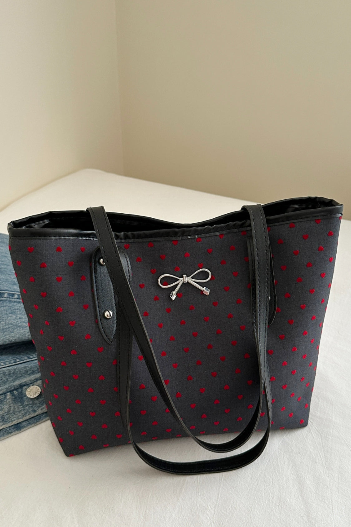 Bow Trim Tote Bag