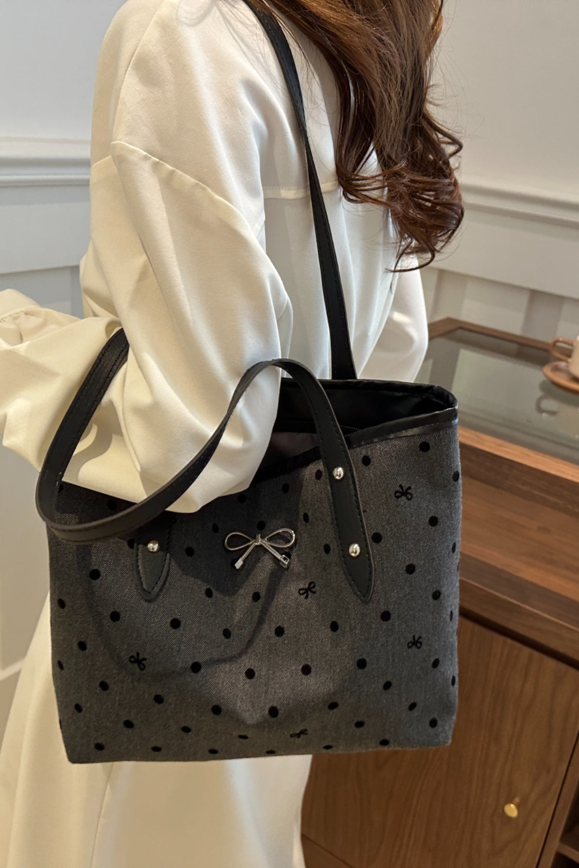 Bow Trim Tote Bag