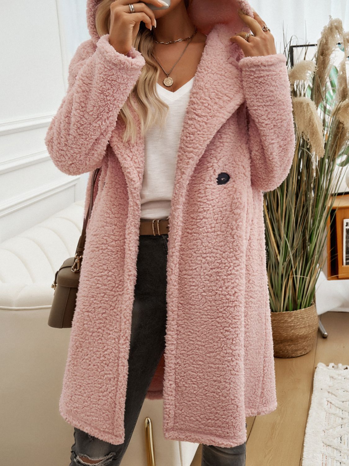 Soft and Fuzzy Pocketed Hooded Teddy Coat