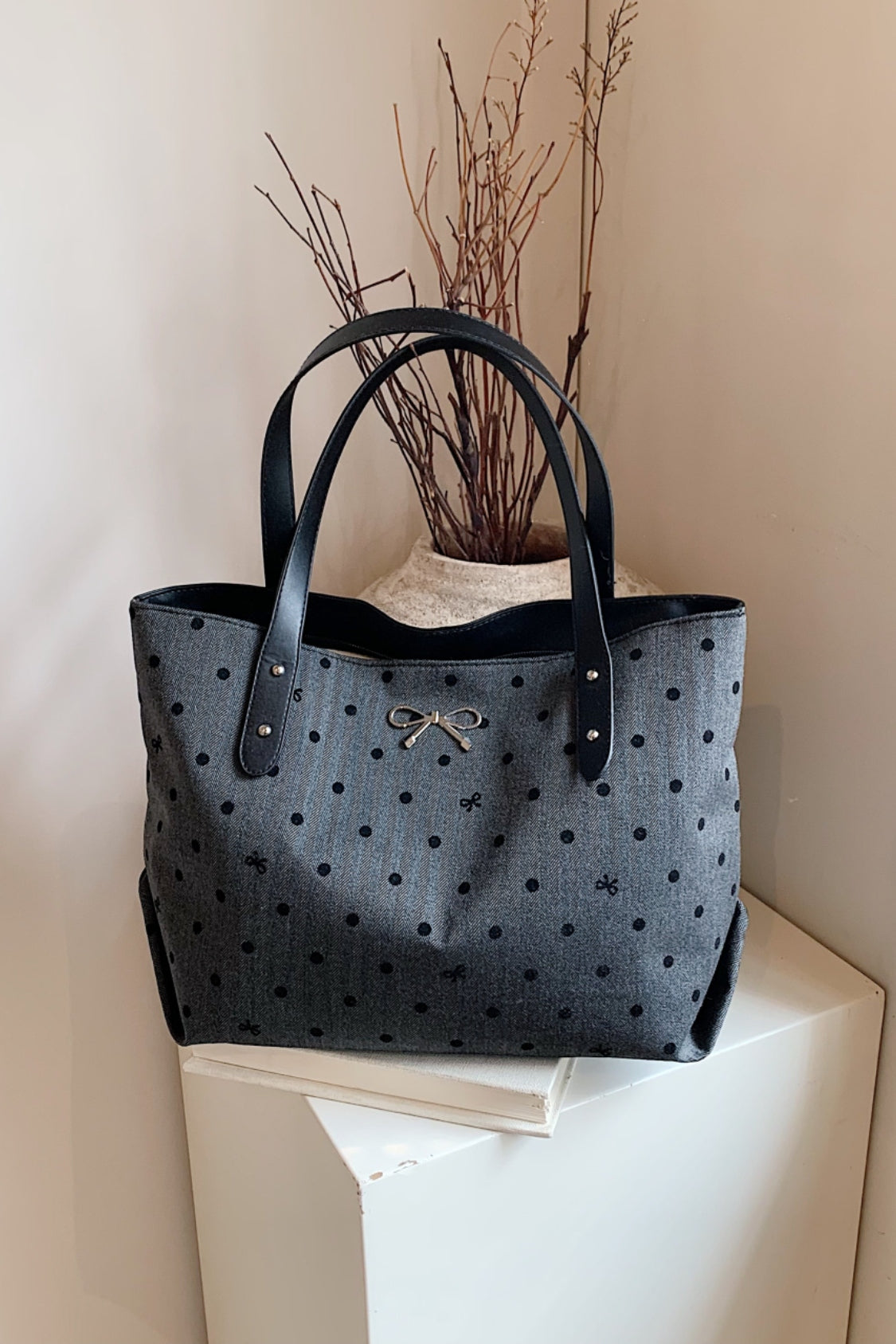 Bow Polka Dot Tote Bag