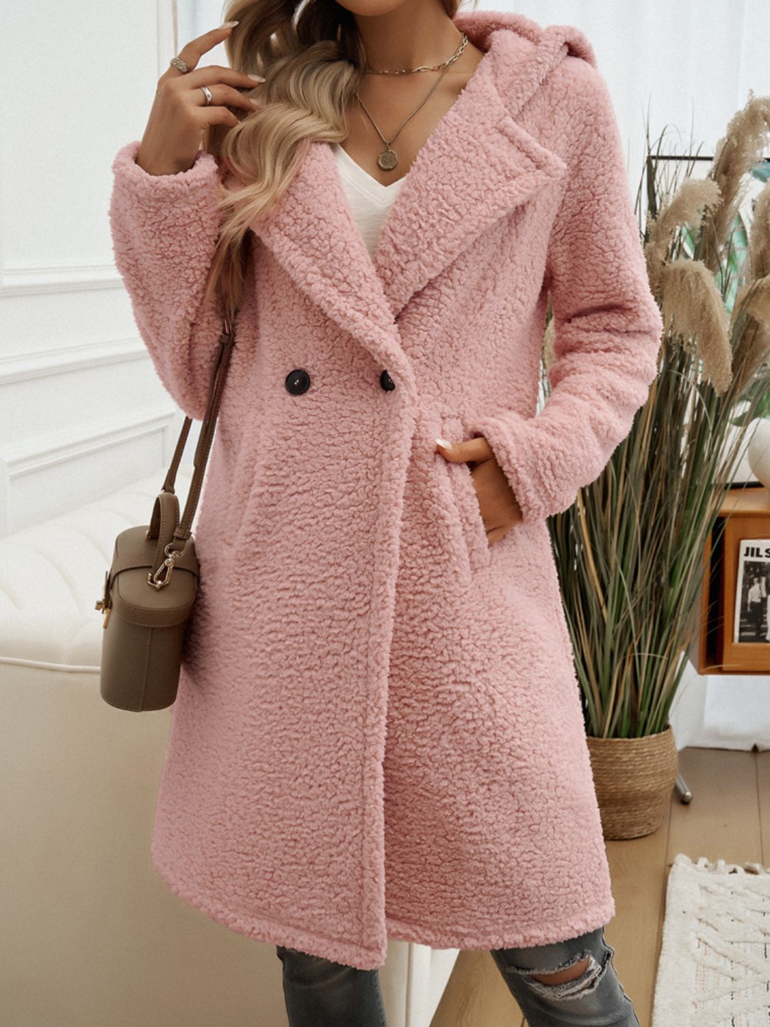 Soft and Fuzzy Pocketed Hooded Teddy Coat