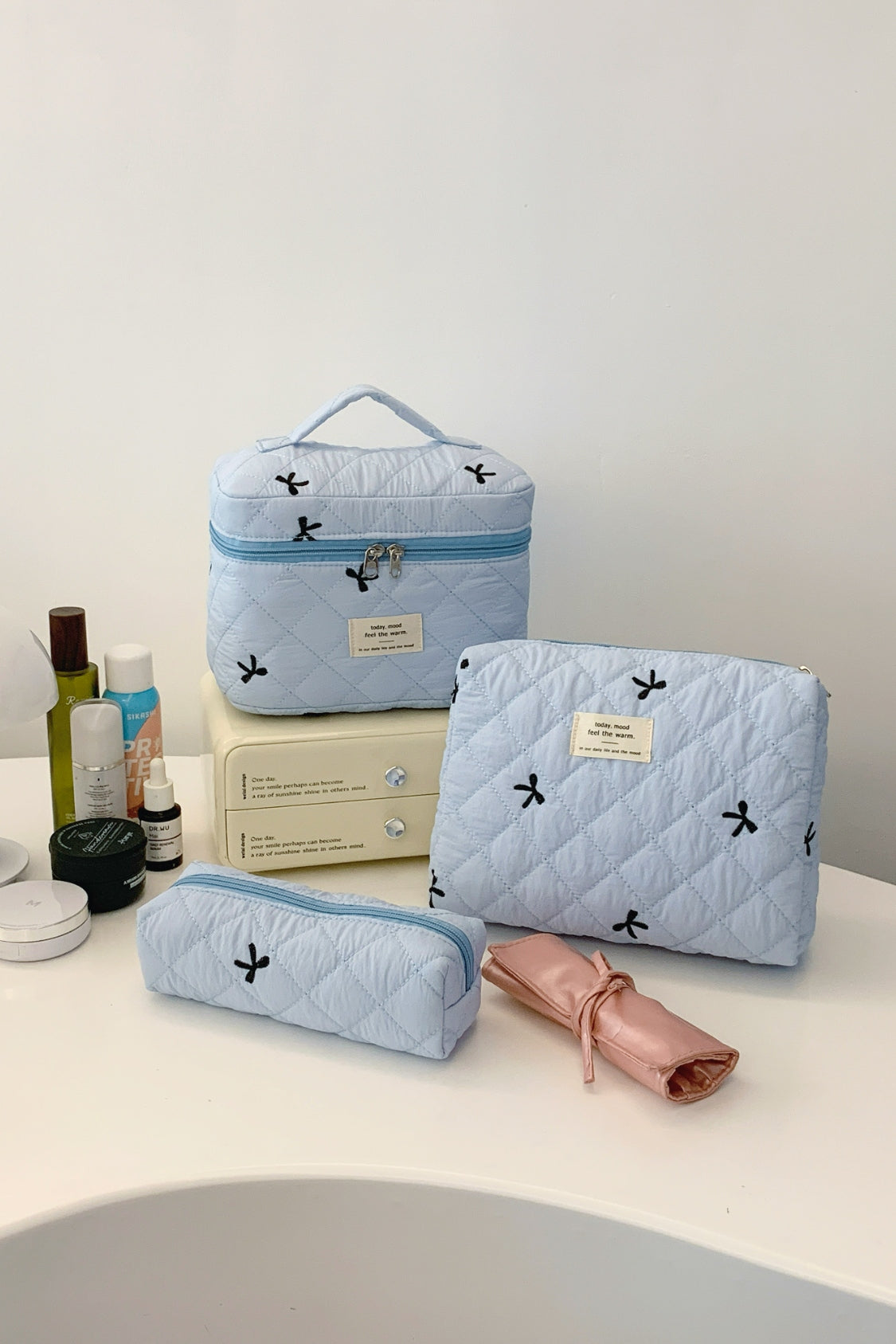 3 Piece Bow Quilted Storage Bag Set