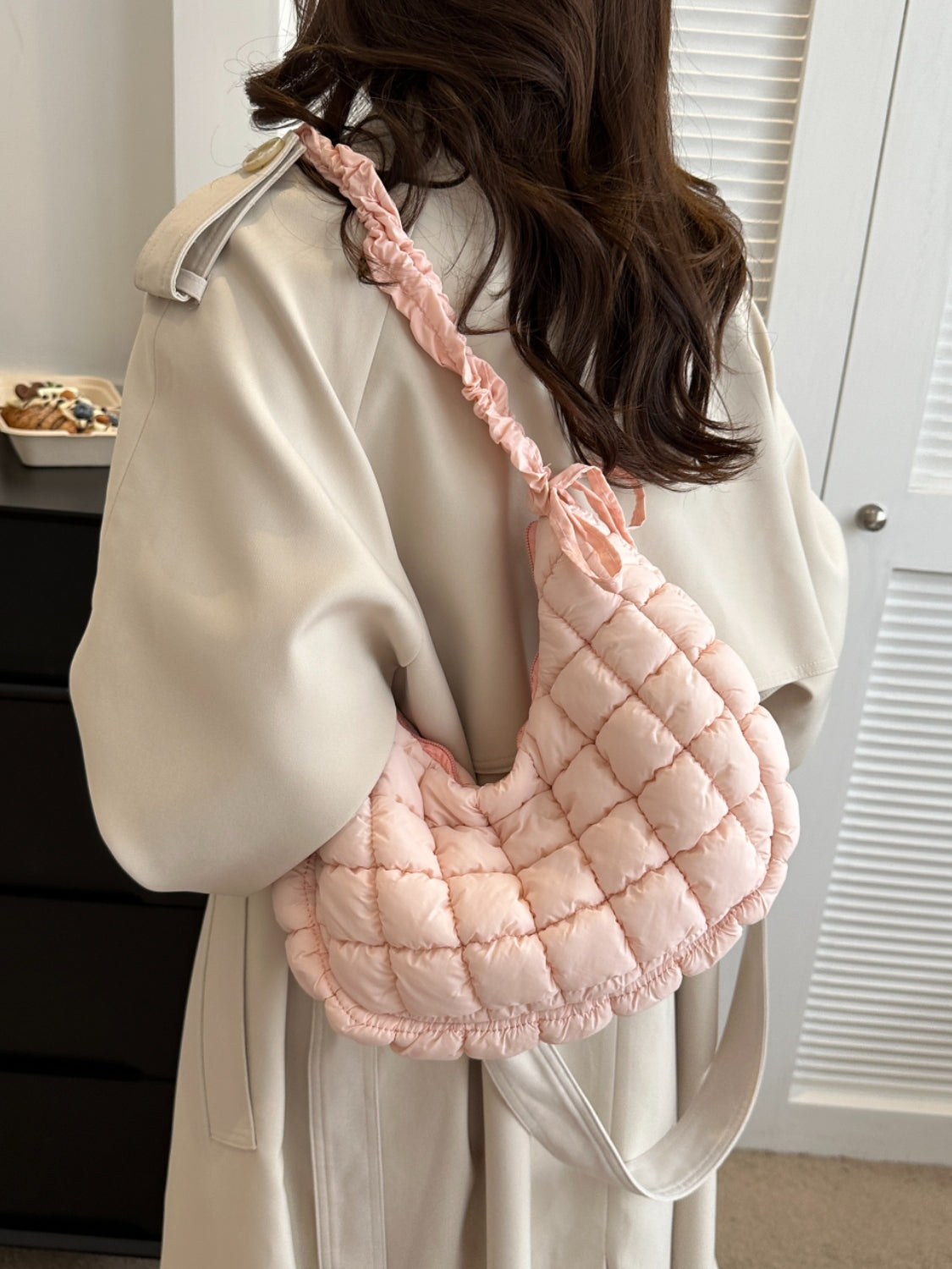 Bubble Texture Quilted Shoulder Bag