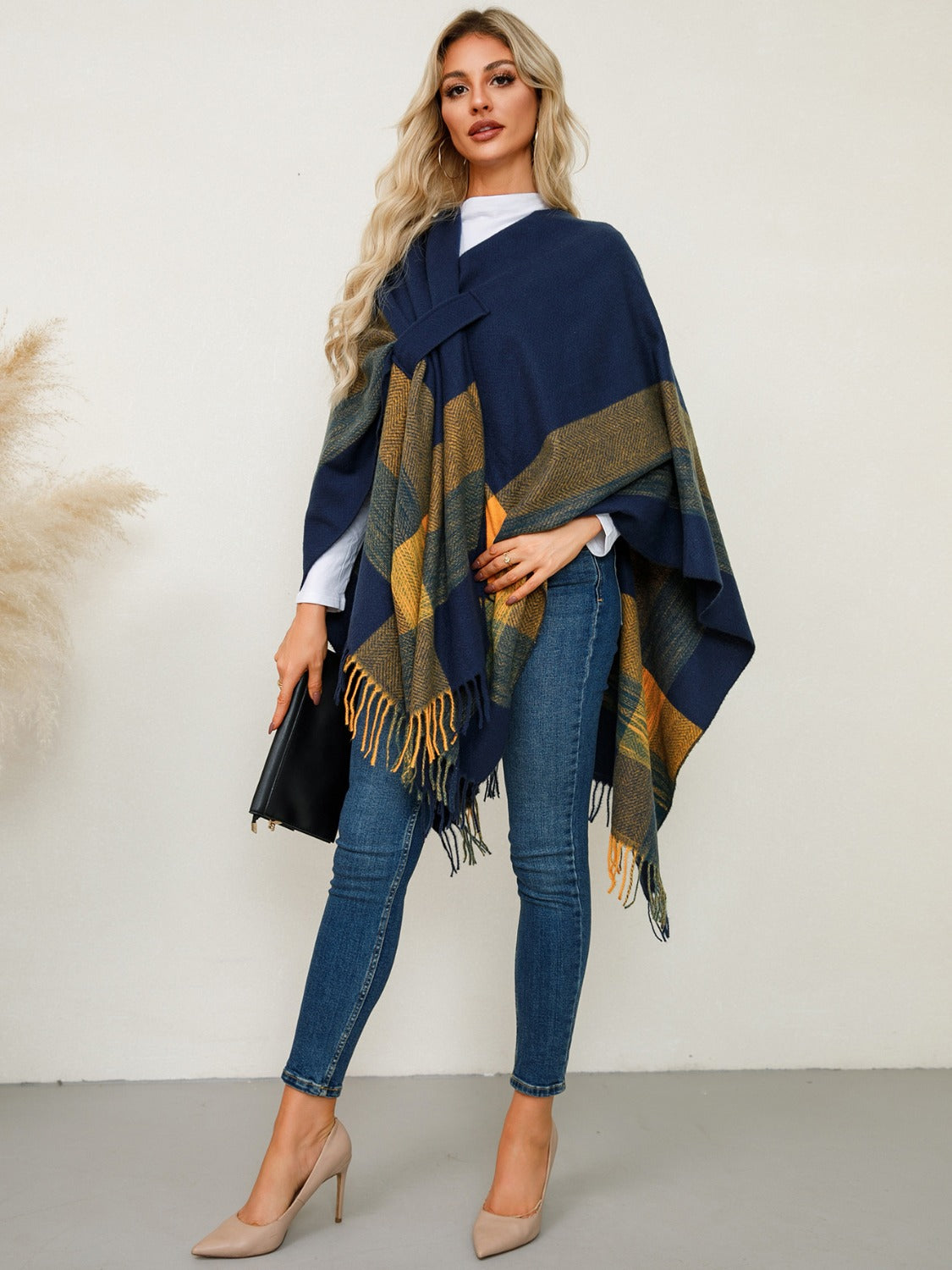 DD Fringe Poncho